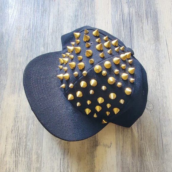 Spiked Snapback Hat - Picture 1 of 4